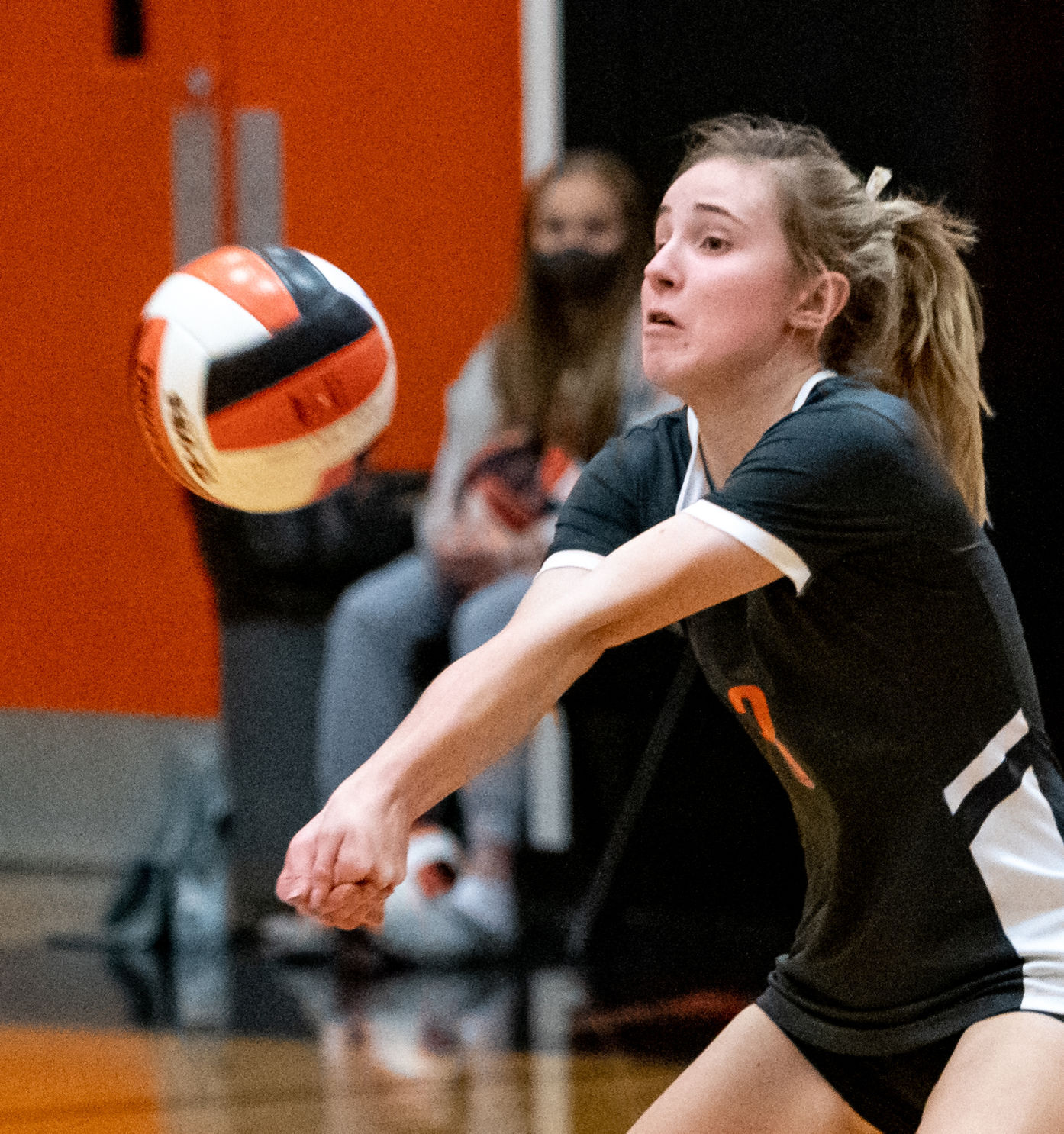 East vs North volleyball
